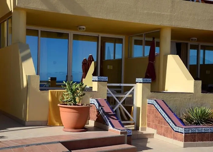 מלון דירות Atlantic Club 4*