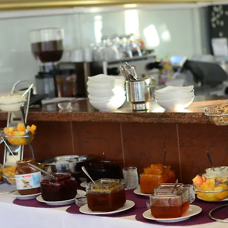 Atlantic Club شقة فندقية