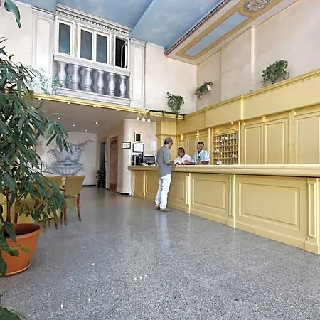 Atlantic Club 公寓式酒店